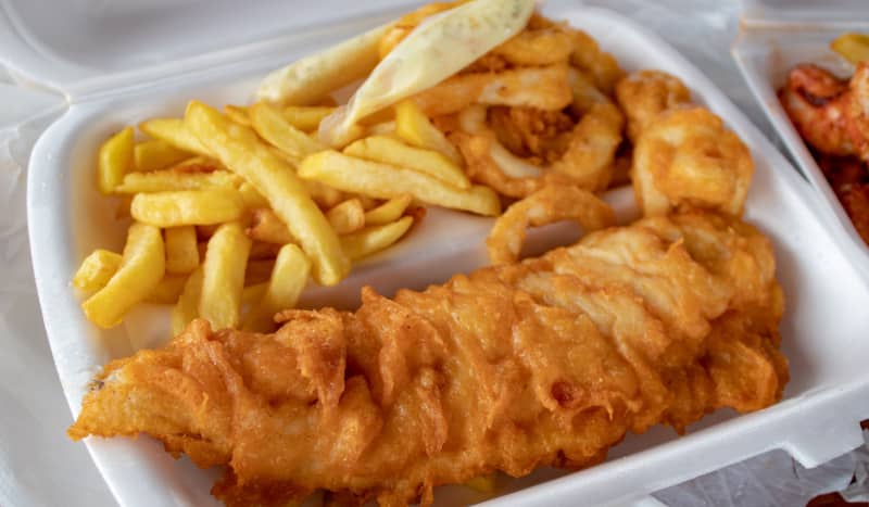 calories in fish and chips